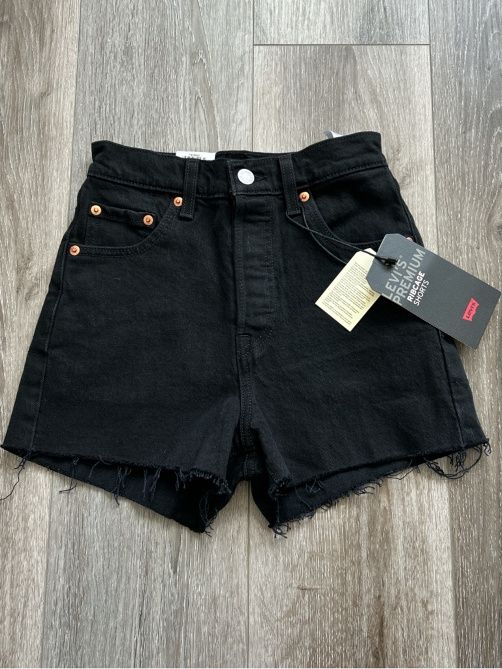 Levi's Denim Ribcage Shorts in Black Size 23 NWT